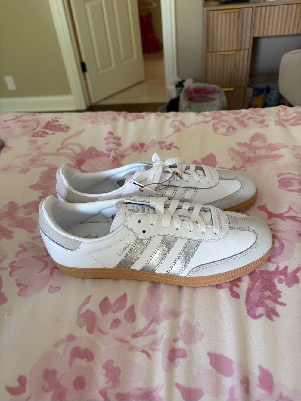 NWT adidas samba original - Picture 2 of 6